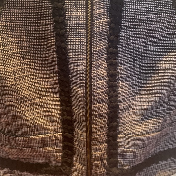 J. Crew 0P short navy tweed jacket. Zip front. Excellent condition. - Picture 3 of 4